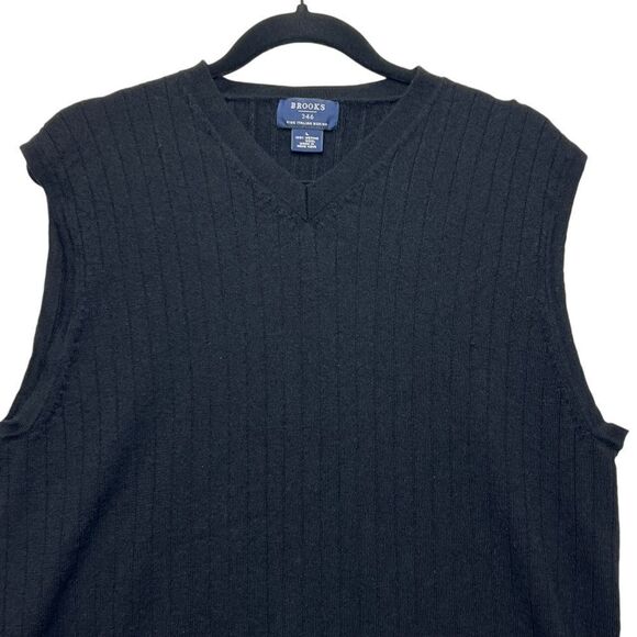 Brooks Brothers Extra Fine Italian Merino vest large black - Picture 1 of 11